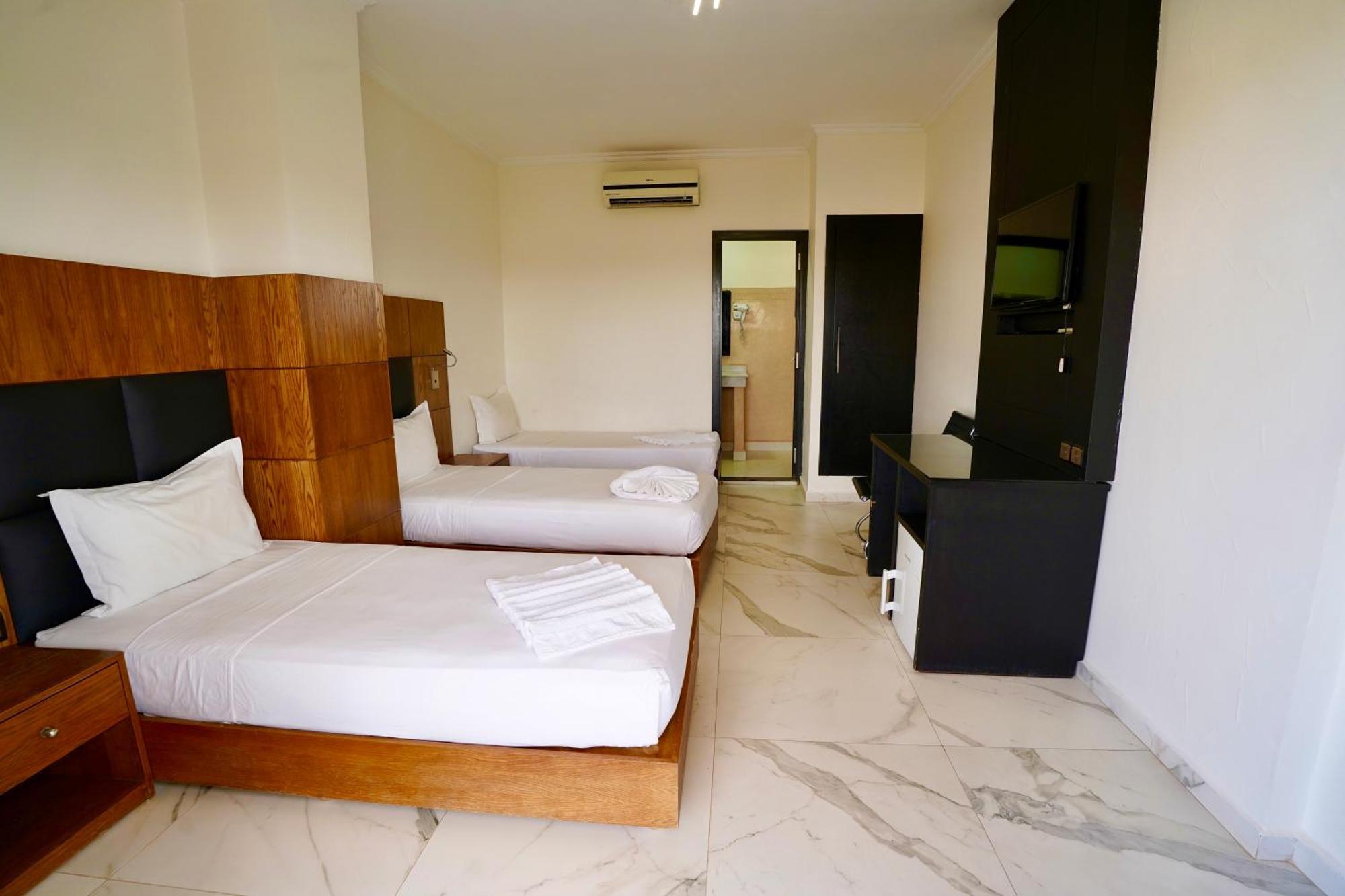 Ourika Camp Suites Hotel & Resort El Harkat Ngoại thất bức ảnh